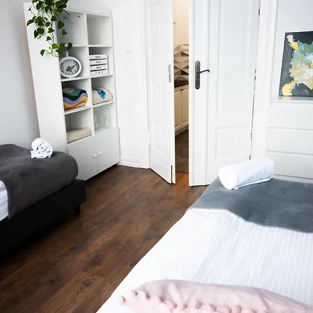 Apartment Na Lazarzu 7 *